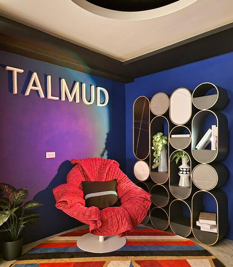 Talmud Hotel Gongyuan Taichung Exterior foto