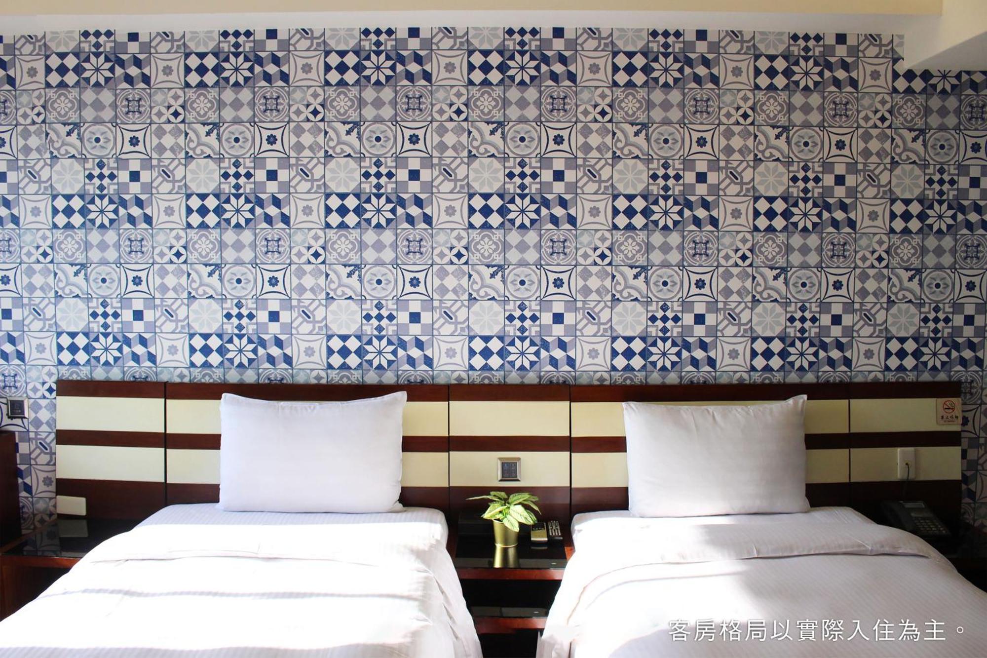 Talmud Hotel Gongyuan Taichung Exterior foto